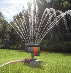 GARDENA - Zwenksproeier AquaZoom Compact - Tuinsproeier - 9 Tot 216 M² 31 GARDENA - Zwenksproeier AquaZoom Compact - Tuinsproeier - 9 Tot 216 M² -Tuinen Speciaal Winkel 1168x1200 2