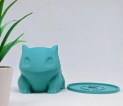 Merkloos Pokémon Bulbasaur Bloempot - Inclusief Opvangschaal - Teal -Tuinen Speciaal Winkel 1200x1032