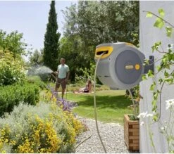 Hozelock AutoReel Slangenhouder / Wandslangbox 20m - Ø12,5mm 32 Hozelock AutoReel Slangenhouder / Wandslangbox 20m - Ø12,5mm -Tuinen Speciaal Winkel 1200x1066