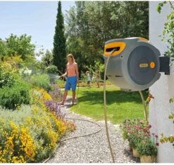 Hozelock AutoReel Slangenhouder / Wandslangbox 20m - Ø12,5mm 33 Hozelock AutoReel Slangenhouder / Wandslangbox 20m - Ø12,5mm -Tuinen Speciaal Winkel 1200x1132 2
