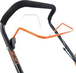 FUXTEC Grasmaaier Benzine - 46cm - Zelfrijdend / Zelftrekkend / Achterwielaandrijving - Mulchfunctie - Opvangbak 50L - FX-RM4646 -Tuinen Speciaal Winkel 1200x1150 5