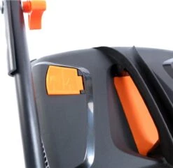 FUXTEC Grasmaaier Benzine - 46cm - Zelfrijdend / Zelftrekkend / Achterwielaandrijving - Mulchfunctie - Opvangbak 50L - FX-RM4646 -Tuinen Speciaal Winkel 1200x1171 5