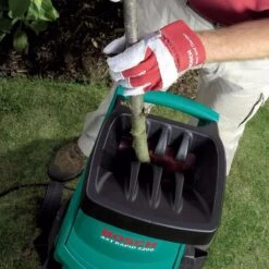 Bosch AXT Rapid 2200 Hakselaar - 2200 W - 90 Kg/u -Tuinen Speciaal Winkel 1200x1200 1082