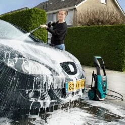 VONROC Hogedrukreiniger V18-2 1800W – 140 Bar – 420 L/h – Incl. 8m Slang, Geïntegreerde Reinigingsmiddelen Tank, Terrasreiniger, Spuitstukken En Accessoires -Tuinen Speciaal Winkel 1200x1200 1116