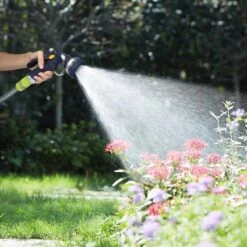 Voxon Sproeikop | Broespistool | Spuitpistool Voor Tuinslang | Metalen Constrcutie Met Soft-grip Handvat -Tuinen Speciaal Winkel 1200x1200 237