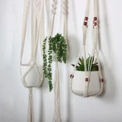 4 Stuks Plantenhangers - Boho Handgeweven Katoen Hangpot Voor Binnen/Buiten - Bloempot Met Kralen - Macramé Touw/Koord Hangplant Houder - Bohemian Wandhanger Decoratie - Verticale Tuin Plant Hanger Bloempothouder Planthanger Wit -Tuinen Speciaal Winkel 1200x1200 547
