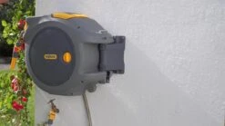 Hozelock AutoReel Slangenhouder / Wandslangbox 20m - Ø12,5mm 27 Hozelock AutoReel Slangenhouder / Wandslangbox 20m - Ø12,5mm -Tuinen Speciaal Winkel 1200x675 8