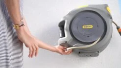 Hozelock AutoReel Slangenhouder / Wandslangbox 20m - Ø12,5mm 28 Hozelock AutoReel Slangenhouder / Wandslangbox 20m - Ø12,5mm -Tuinen Speciaal Winkel 1200x675 9