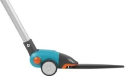 GARDENA Comfort Grasschaar - Op Steel -Tuinen Speciaal Winkel 1200x735 2