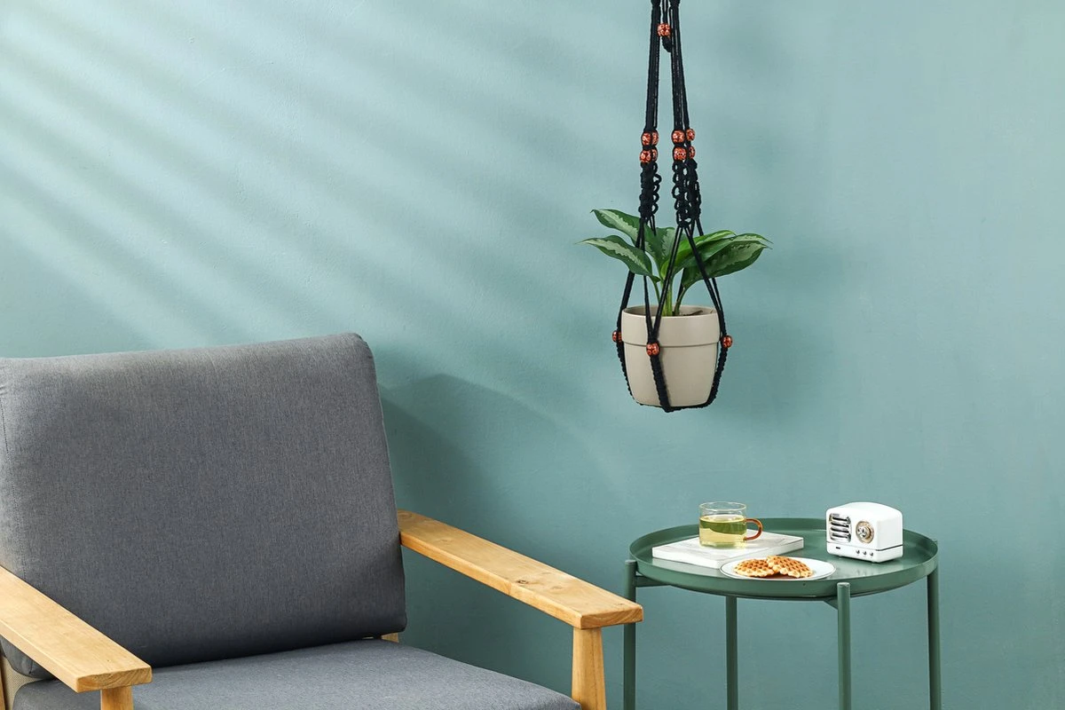 4 Stuks Zwarte Macrame Plantenhangers - Boho Handgeweven Katoen Hangpot Voor Binnen/Buiten - Hangende Bloempot Met Kralen - Macramé Touw/Koord Hangplant Houder - Bohemian Wandhanger Decoratie - Plant Hanger - Verticale Tuin Bloempothouder Planthanger 12 4 Stuks Zwarte Macrame Plantenhangers - Boho Handgeweven Katoen Hangpot Voor Binnen/Buiten - Hangende Bloempot Met Kralen - Macramé Touw/Koord Hangplant Houder - Bohemian Wandhanger Decoratie - Plant Hanger - Verticale Tuin Bloempothouder Planthanger - Afbeelding 10