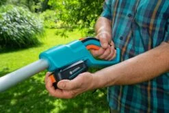 GARDENA - Telescopische Heggenschaar (Zonder Accu) - THS 42/18V P4A - Meslengte 42cm - Tandmes Opening 16mm -Tuinen Speciaal Winkel 1200x800 397