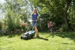 GARDENA - PowerMax™ 1200/32 0- Grasmaaier (gemotoriseerd) - Maaibreedte 32 Cm 24 GARDENA - PowerMax™ 1200/32 0- Grasmaaier (gemotoriseerd) - Maaibreedte 32 Cm -Tuinen Speciaal Winkel 1200x800 408