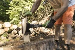 GEOLIA - Bijl - Bijl - Staal - Glasvezelsteel - 0,8 Kg Met Een Stalen Kop Van 0,6 Kg - Bijlen - Handbijl - Kleine Bijl - Kloofbijl - Kloofbijl -Tuinen Speciaal Winkel 1200x800 477