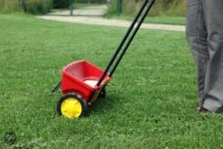 ECOstyle AZ Kalk Micro Korrel – Voor Gazon, Sier- En Moestuin - Corrigeert Zuurgraad Direct En Langdurig - Werkt Tegen Mos - CO2-Neutraal – 30 M² - 2 KG -Tuinen Speciaal Winkel 1200x800 505