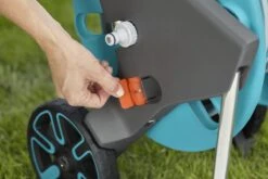 GARDENA - AquaRoll M CleverRoll Easy Slangenwagen - Maximaal 60 Meter - Inklapbare Zwengel 22 GARDENA - AquaRoll M CleverRoll Easy Slangenwagen - Maximaal 60 Meter - Inklapbare Zwengel -Tuinen Speciaal Winkel 1200x800 79