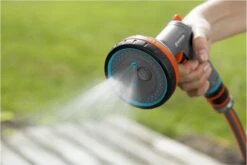 GARDENA - Comfort Broeskop - 5 Straalsoorten - Grijs -Tuinen Speciaal Winkel 1200x800 97