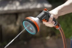 GARDENA - Comfort Broeskop - 5 Straalsoorten - Grijs -Tuinen Speciaal Winkel 1200x800 99