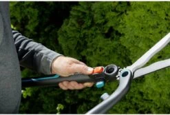 GARDENA - 2 In 1 EnergyCut Heggenschaar - 2.5x Meer Kracht - Totale Lengte 60 Cm 19 GARDENA - 2 In 1 EnergyCut Heggenschaar - 2.5x Meer Kracht - Totale Lengte 60 Cm -Tuinen Speciaal Winkel 1200x813 7