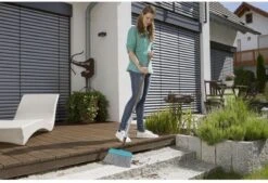 GARDENA Combisystem Terrasbezem - Breedte 32cm - Geadviseerde Steellengte 130cm -Tuinen Speciaal Winkel 1200x822 3