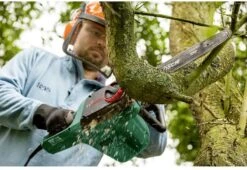 Bosch UniversalChain 35 Kettingzaag - 1800W - 350 Mm -Tuinen Speciaal Winkel 1200x824 1