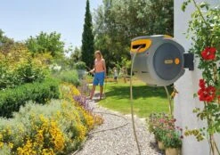 Hozelock AutoReel Slangenhouder / Wandslangbox 20m - Ø12,5mm 35 Hozelock AutoReel Slangenhouder / Wandslangbox 20m - Ø12,5mm -Tuinen Speciaal Winkel 1200x845