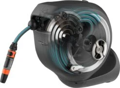 GARDENA - Wandslangenbox RollUp S - Slanghouder - 15 Meter - Ø 11 Mm 22 GARDENA - Wandslangenbox RollUp S - Slanghouder - 15 Meter - Ø 11 Mm -Tuinen Speciaal Winkel 1200x879 2