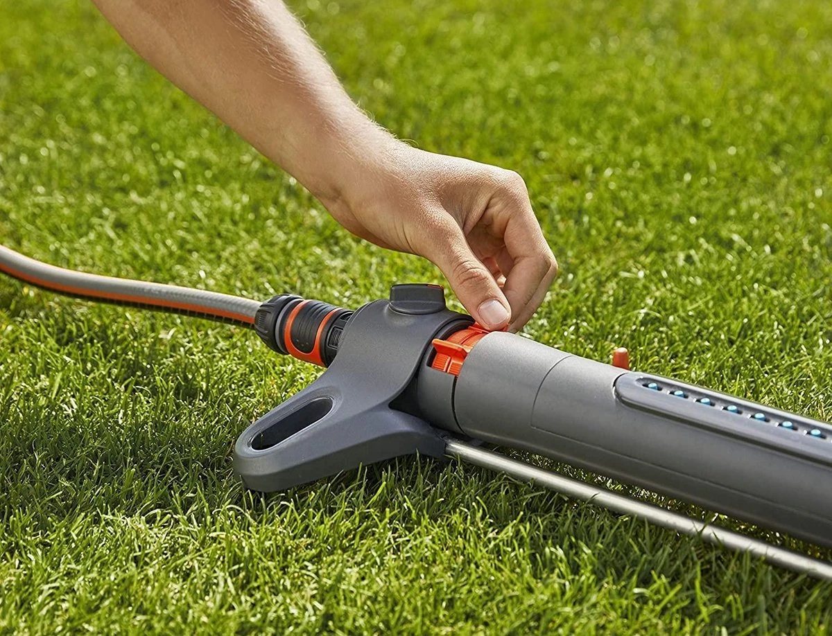 GARDENA - Zwenksproeier AquaZoom S - Tuinsproeier - 9 Tot 150 M² 8 GARDENA - Zwenksproeier AquaZoom S - Tuinsproeier - 9 Tot 150 M² - Afbeelding 6