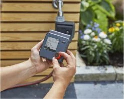 GARDENA - Select Computer Besproeiingscomputer - 3 Besproeiingen Per Dag 24 GARDENA - Select Computer Besproeiingscomputer - 3 Besproeiingen Per Dag -Tuinen Speciaal Winkel 1200x962