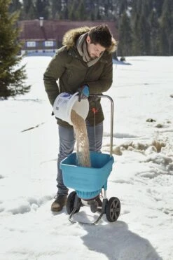 GARDENA Strooiwagen XL Strooikar - 800m2 - 18 Liter -Tuinen Speciaal Winkel 799x1200 105