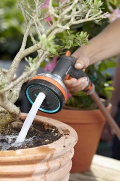 GARDENA - Premium Multifunctionele Broeskop - Exclusief Verlengsteel -Tuinen Speciaal Winkel 799x1200 2