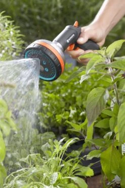 GARDENA - Premium Multifunctionele Broeskop - Exclusief Verlengsteel -Tuinen Speciaal Winkel 799x1200 4