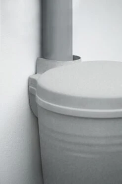 Elho Green Basics Rain Catcher 33 - Regenton Voor Balkonbuiten - Ø 33.5 X H 73.5 Cm - Grijs/Living Concrete -Tuinen Speciaal Winkel 800x1200 15