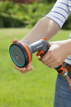 GARDENA - Comfort Broeskop - 5 Straalsoorten - Grijs -Tuinen Speciaal Winkel 800x1200 47